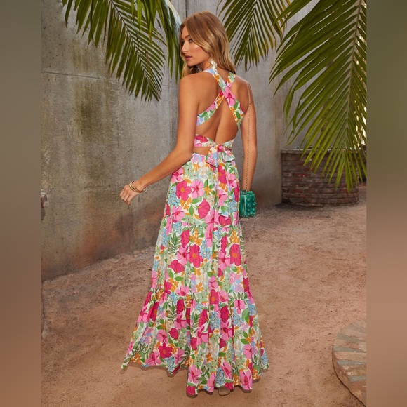 Emelia Floral Print Maxi Dress - Picture 4 of 11